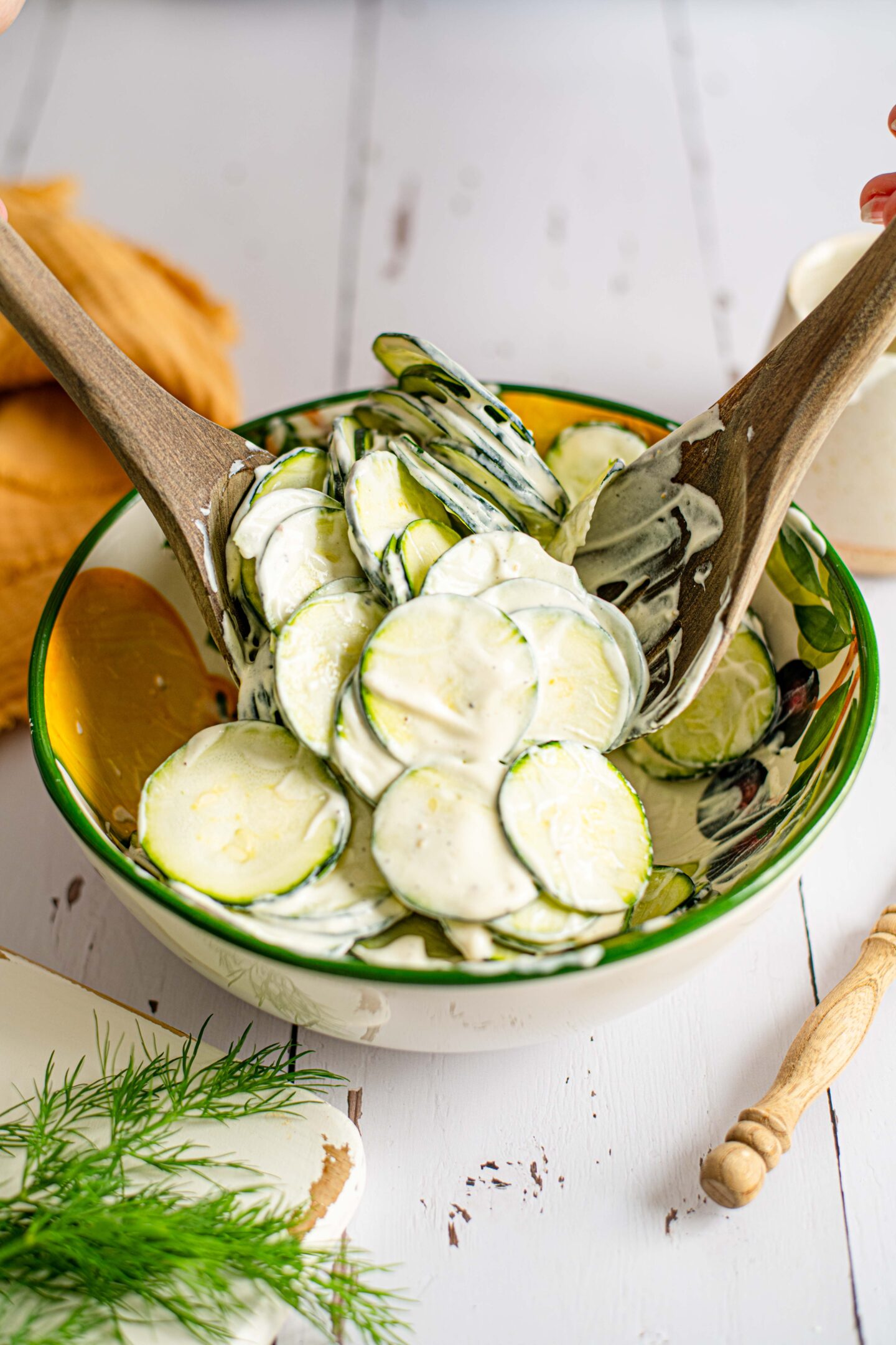 Zucchini Salat mit Joghurt