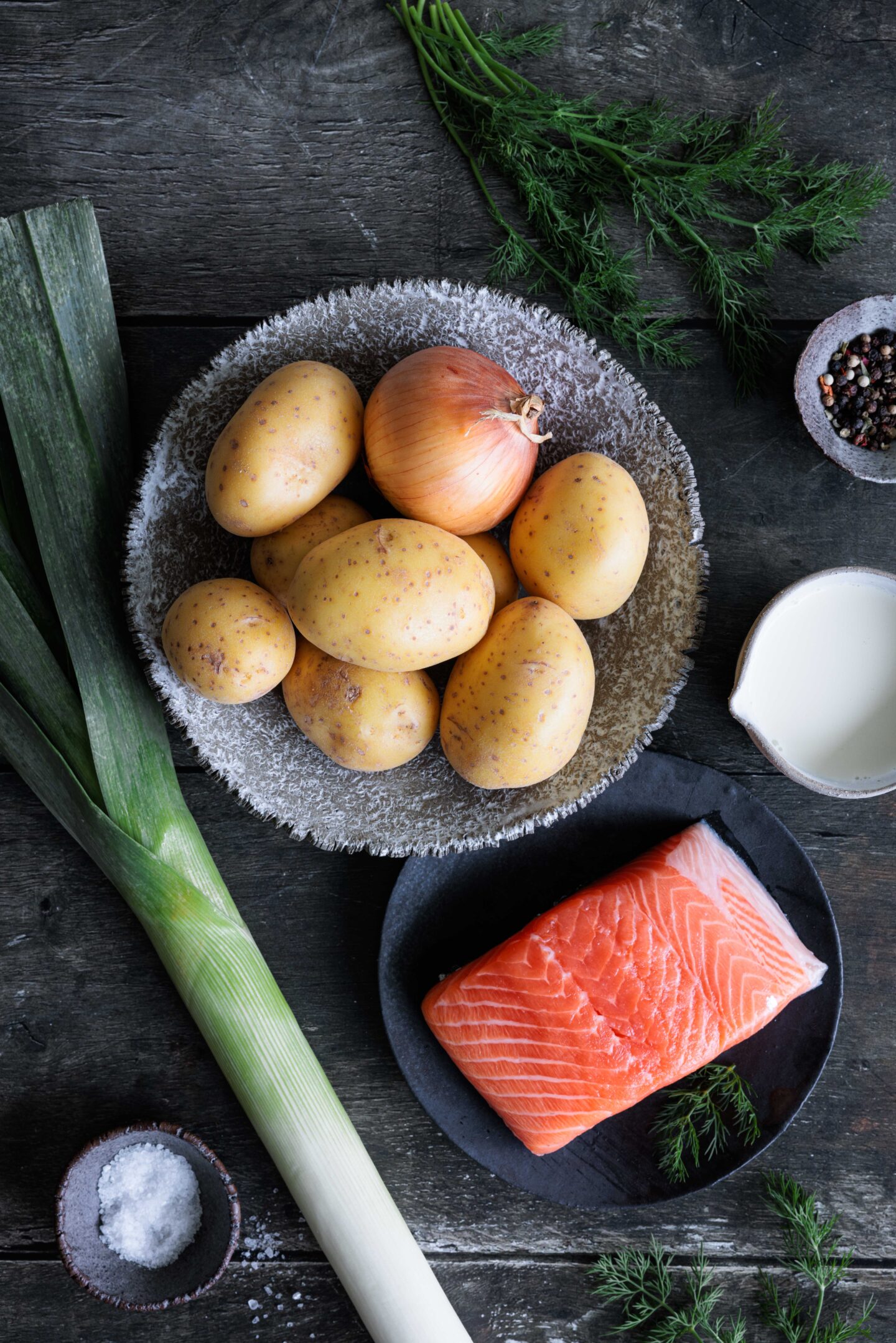 Zutaten für Kartoffelsuppe mit Lachs